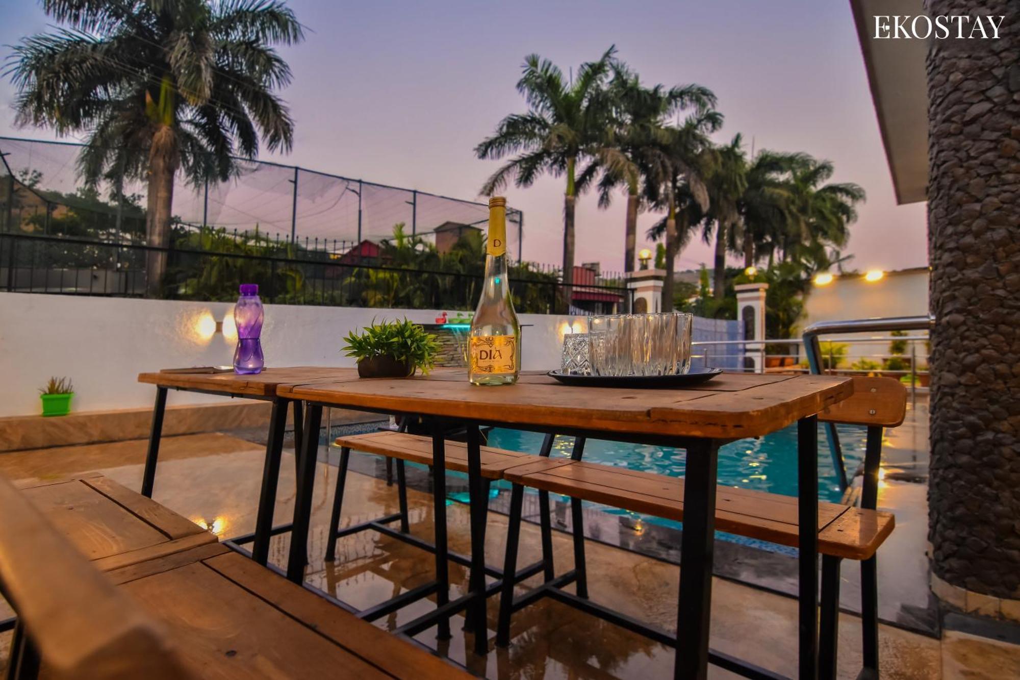 Eko Stay- Paramount Villa Lonavala Extérieur photo